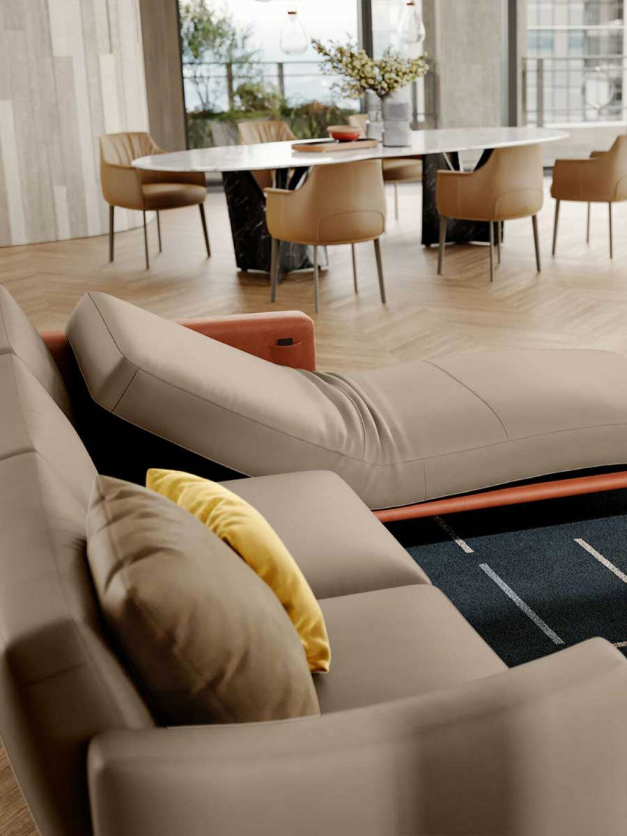 Happy Jack Sofa by Poltrona Frau