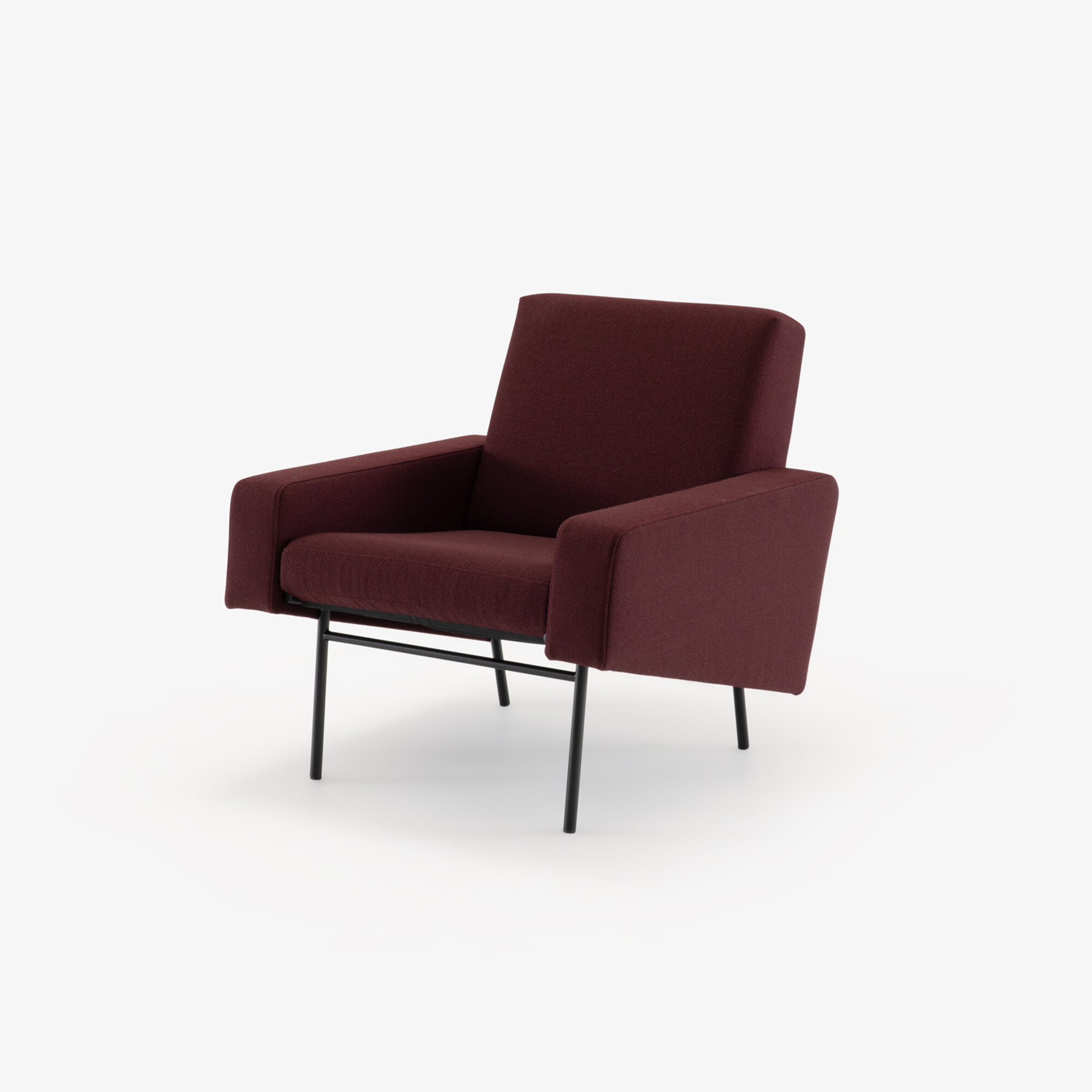 G10 Armchair upholstered arms
