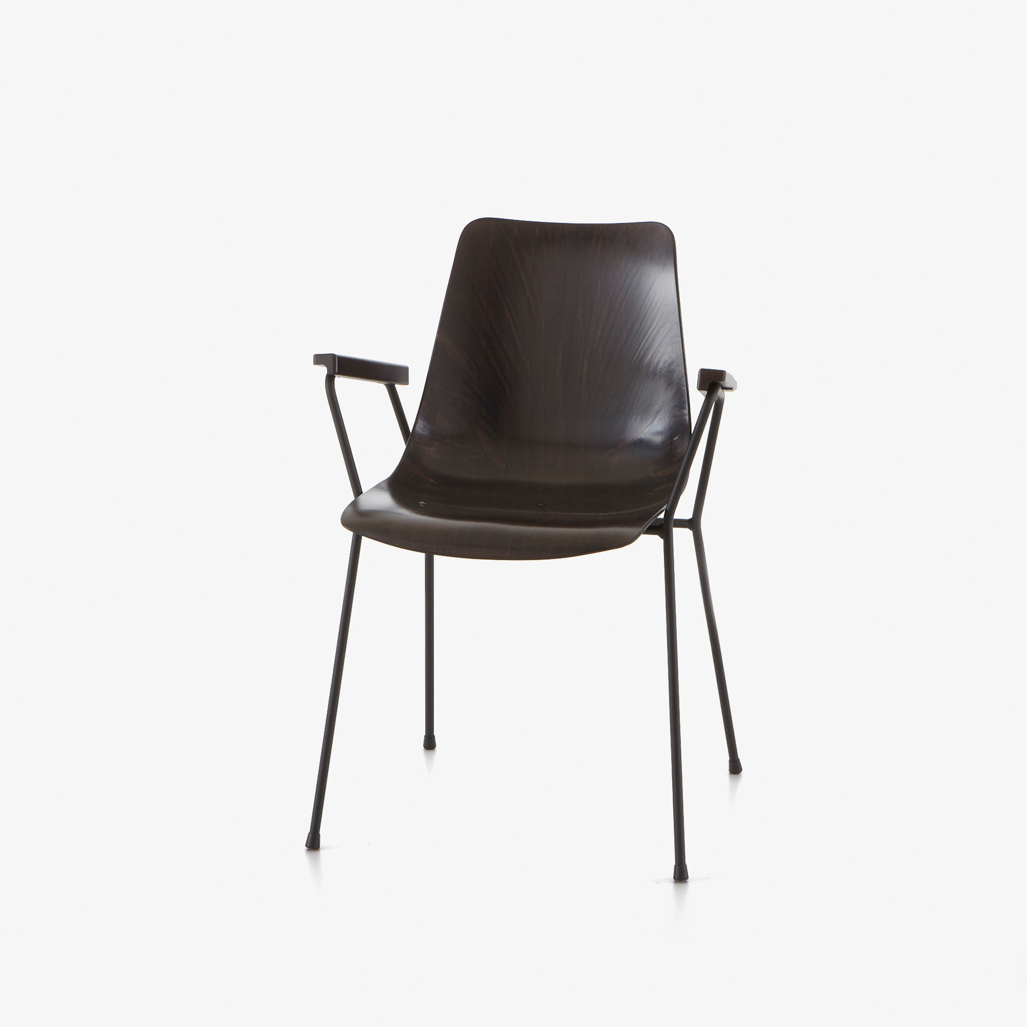 Cm 131 Carver chair