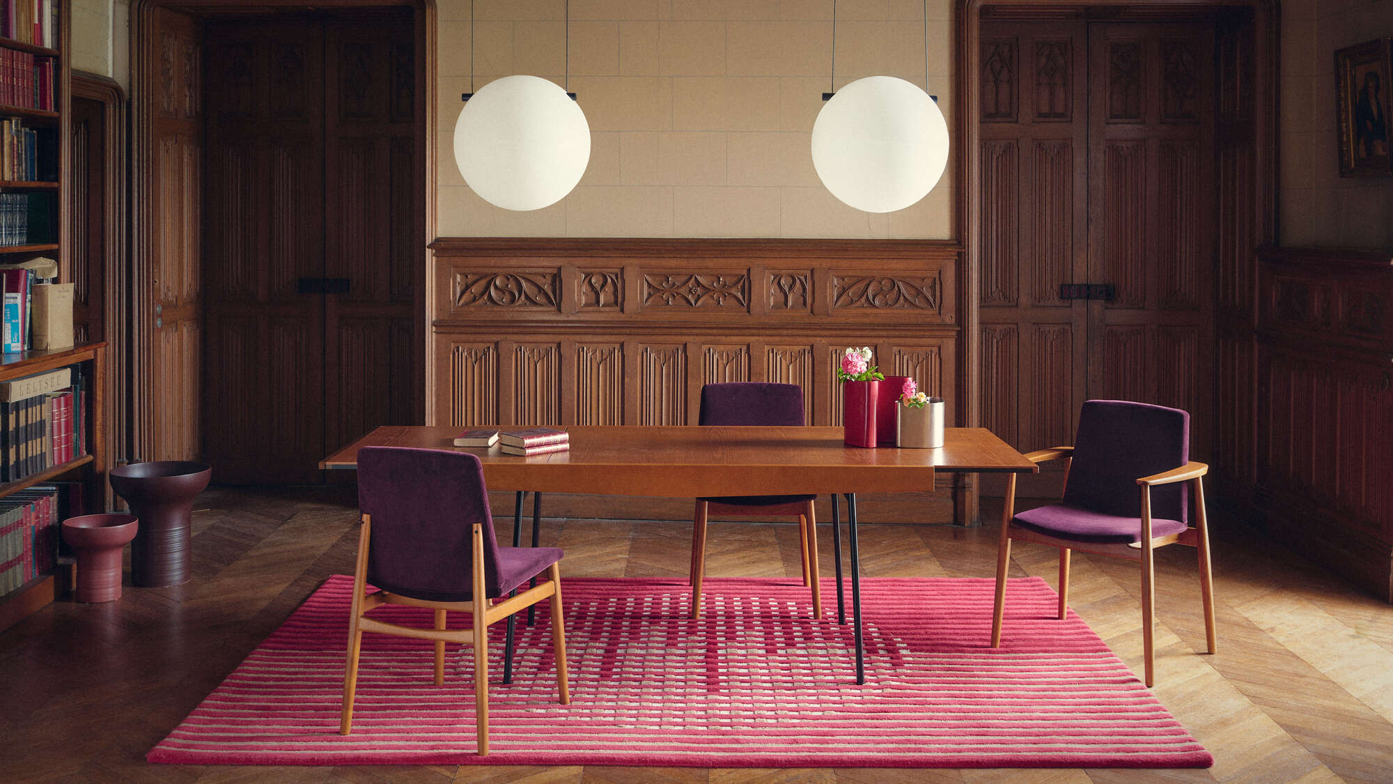 289 Carver chair guariche stained ash base