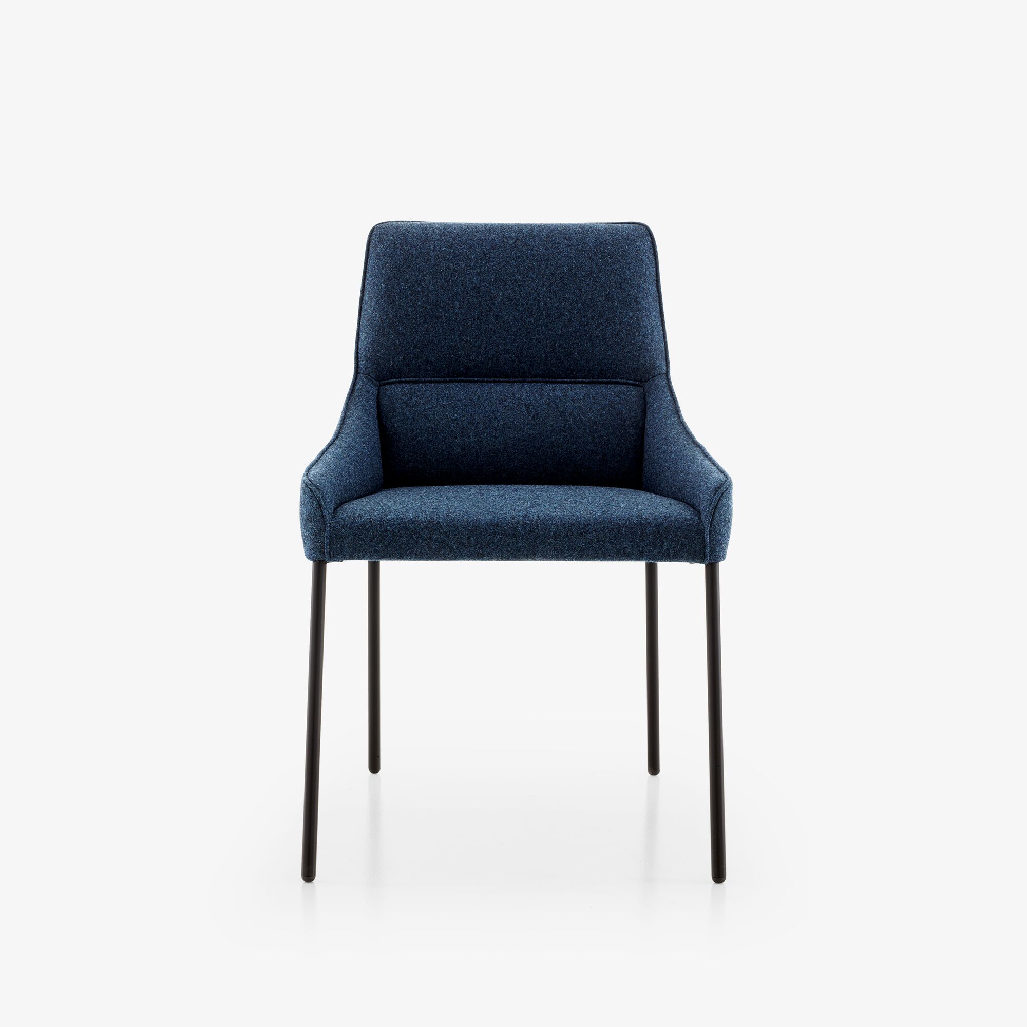 Long island Chair black lacquered base