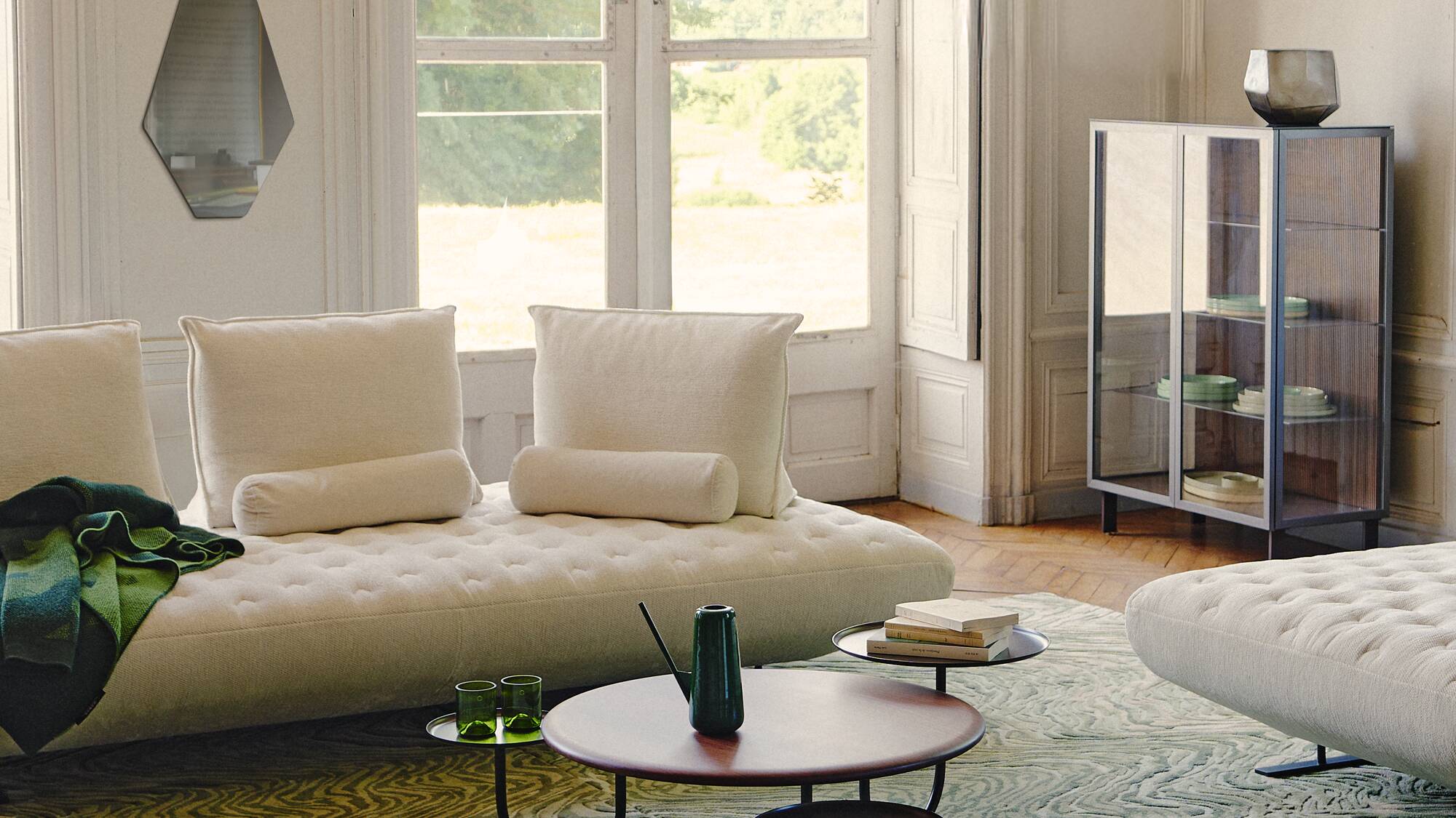 Selvans Display cabinet