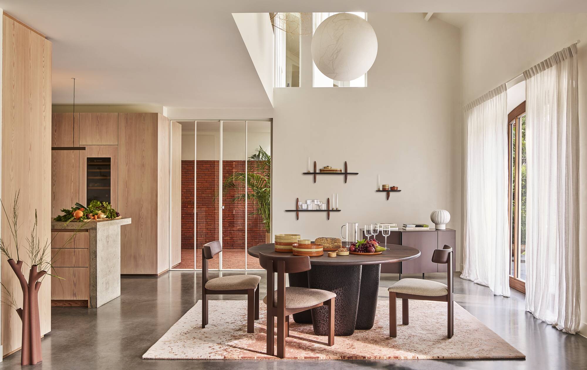 Intervalle Wall shelf medium