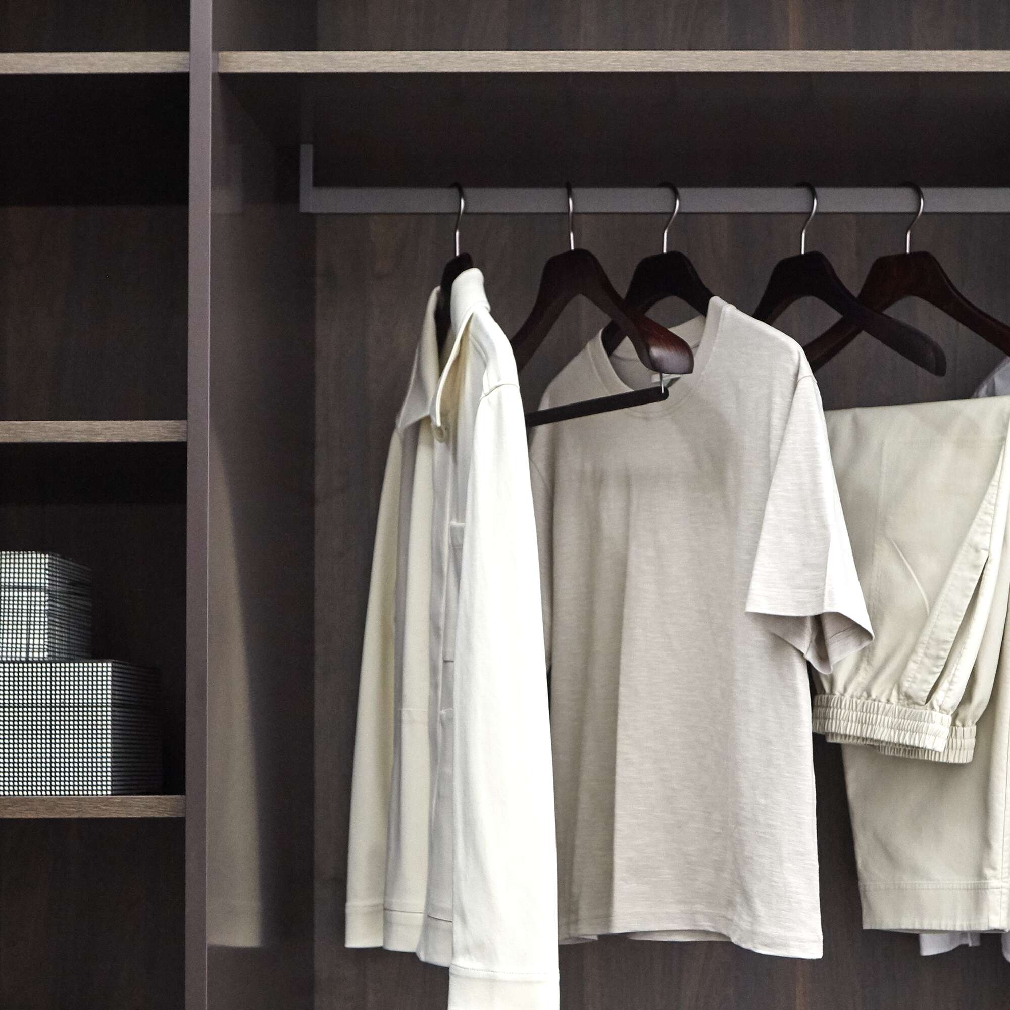 Todana - walk-in closet Composition